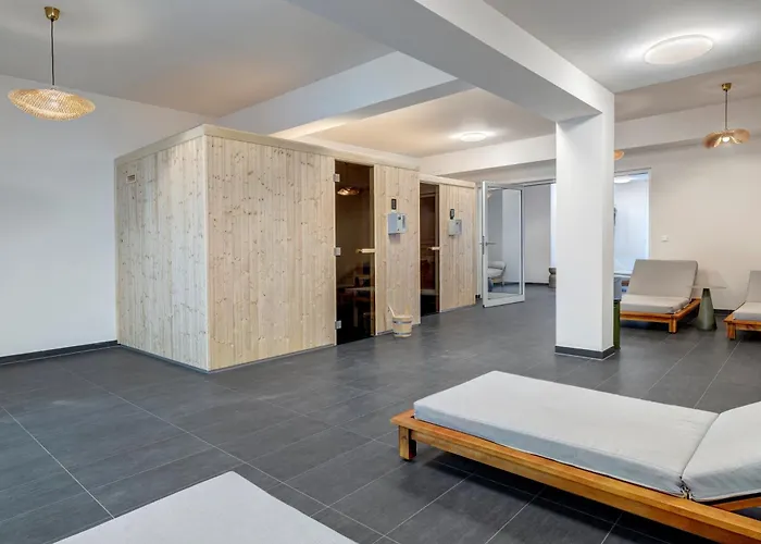Apartment B 1 Pine Hill Familienfreundlich Mit Eigenem Fahrradabteil&eingeschränktem Haffblick